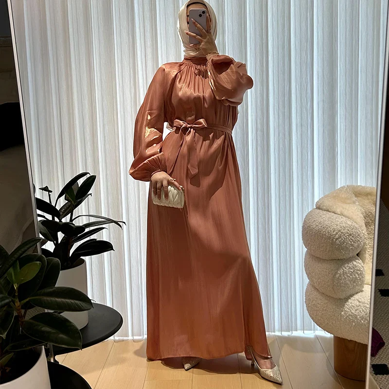 Robe longue pour femmes, élégance orientale - image de produit 10